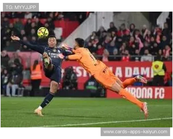 维尼修斯突破内切劲射皇马领先