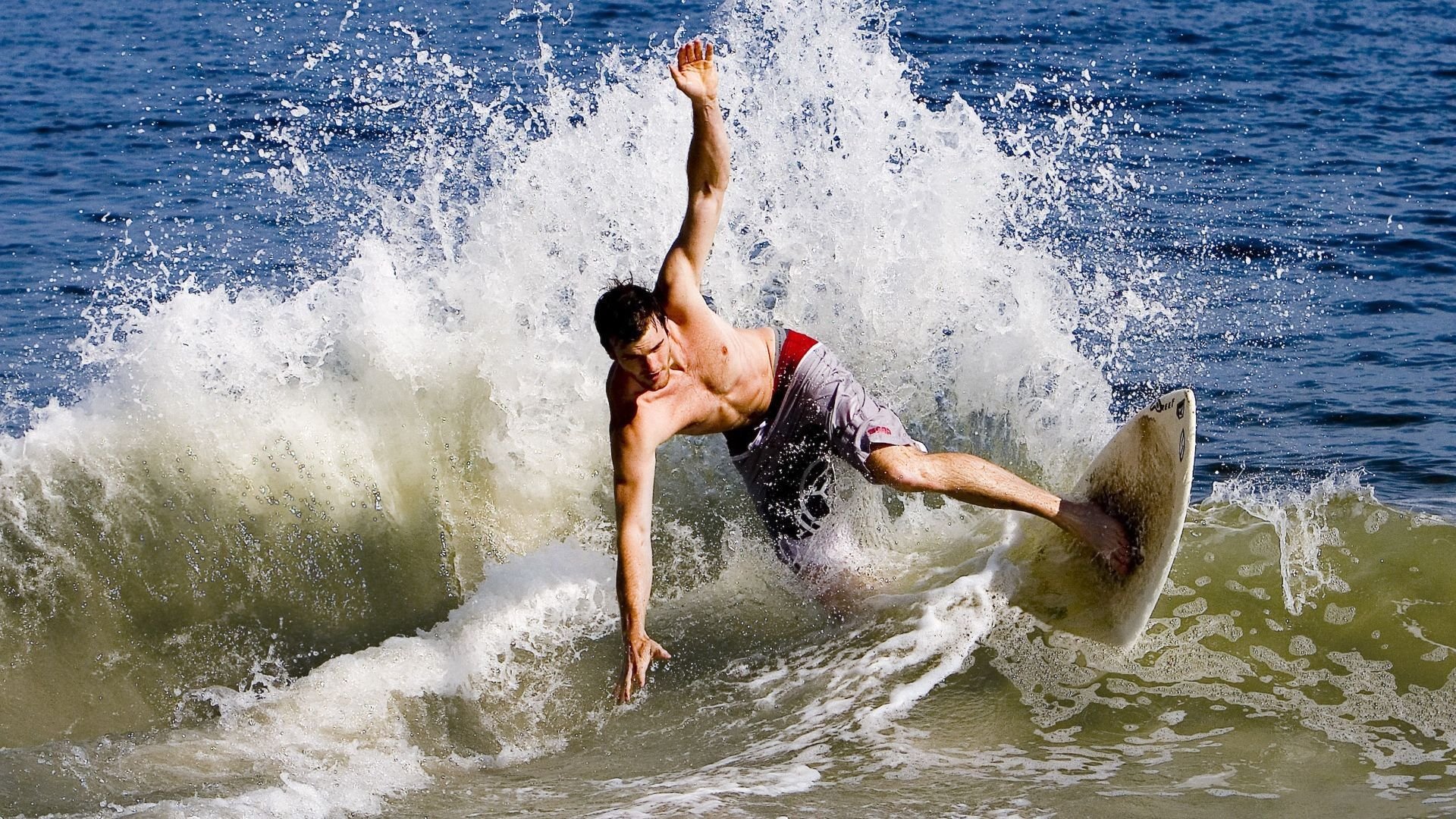 中国跆拳道队在国际赛场持续取得佳绩，中国跆拳道队全军覆没